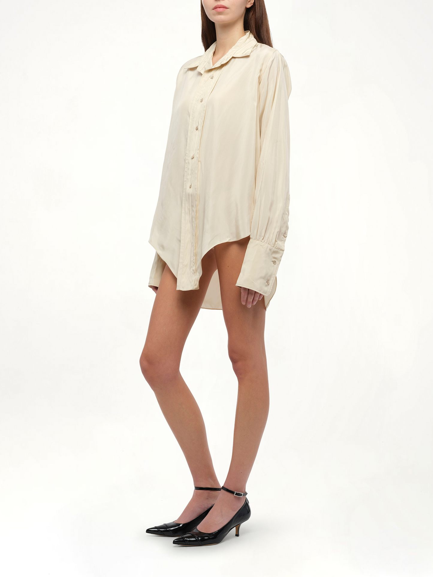 Long-sleeved Shirt in Almond