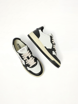 Medalist Low Bicolour Sneakers in White/Black Back View | AUTRY