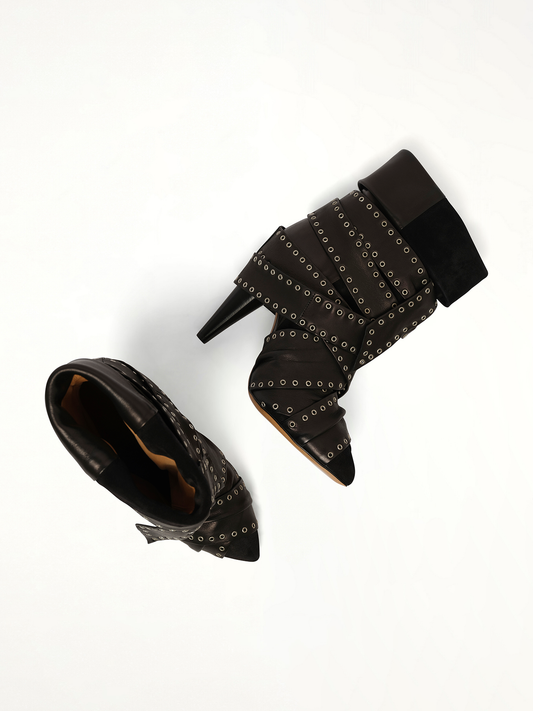 Aleen Boots in Black