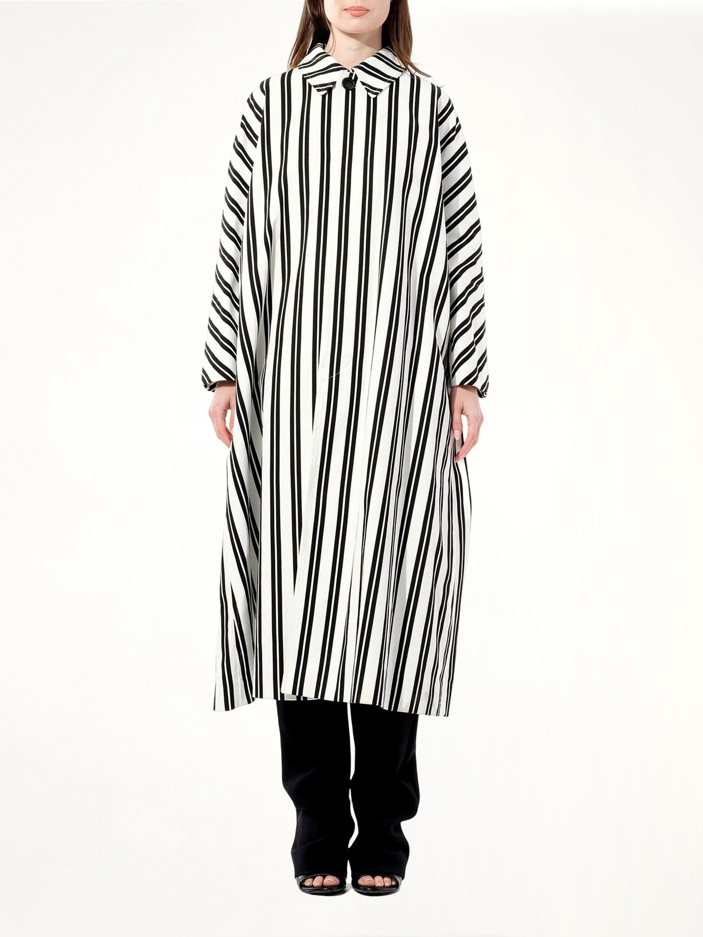 Chilien Coat in Black/White