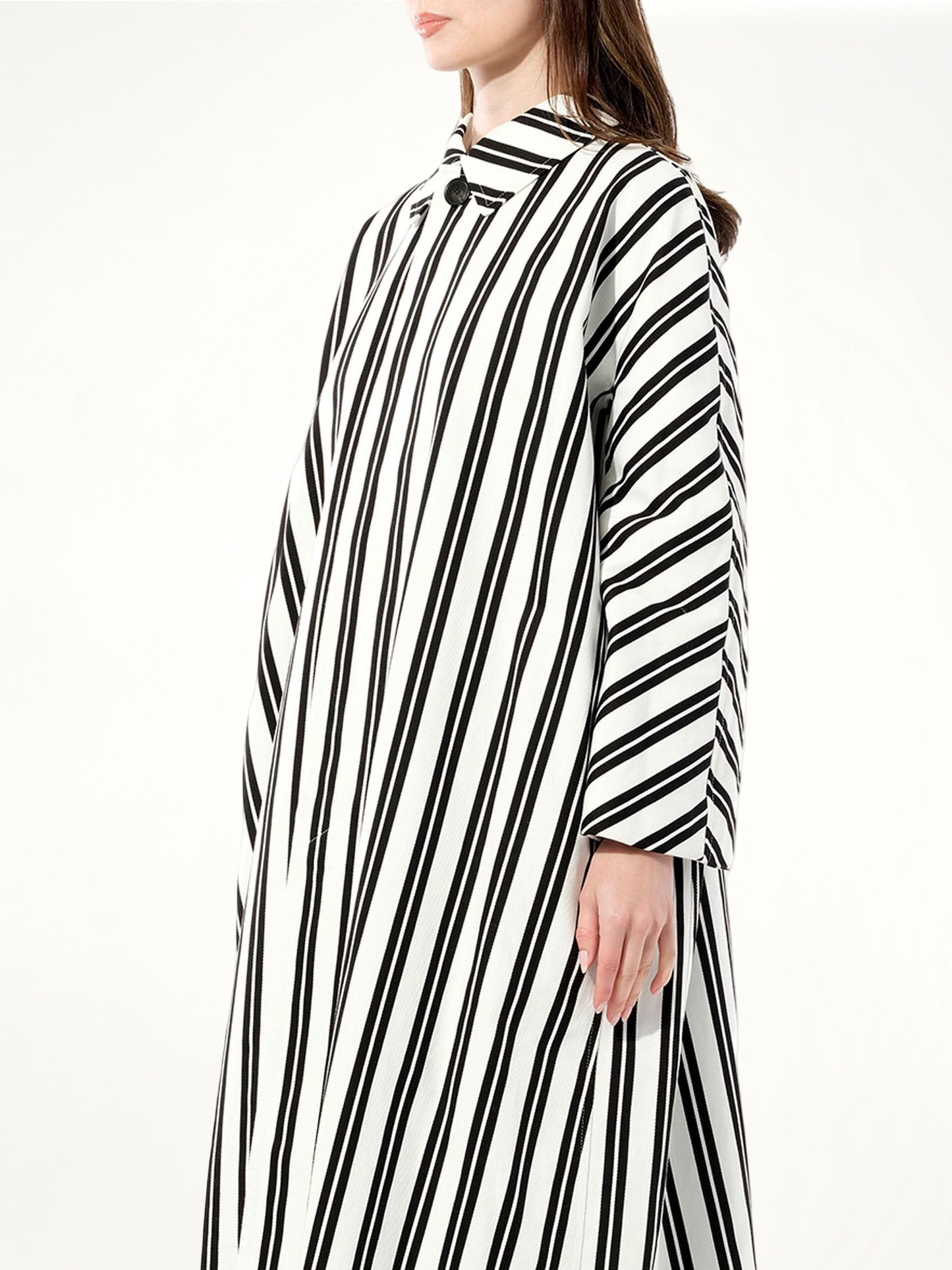 Chilien Coat in Black/White