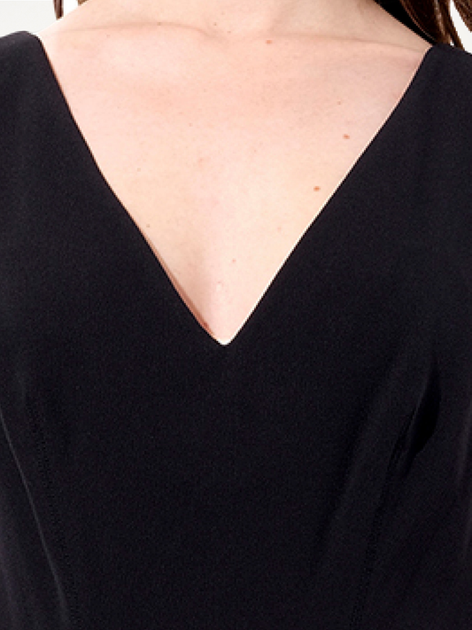 Breezy Short Sleeve Dress in Black