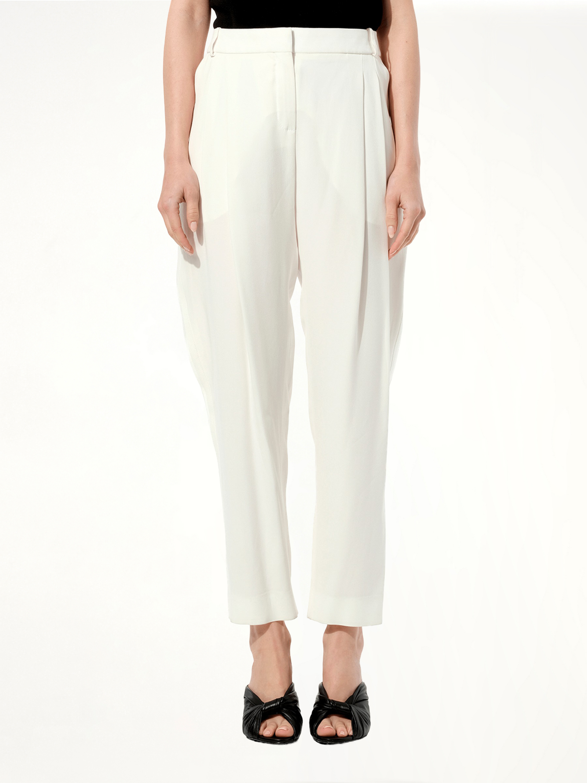 Pants in White