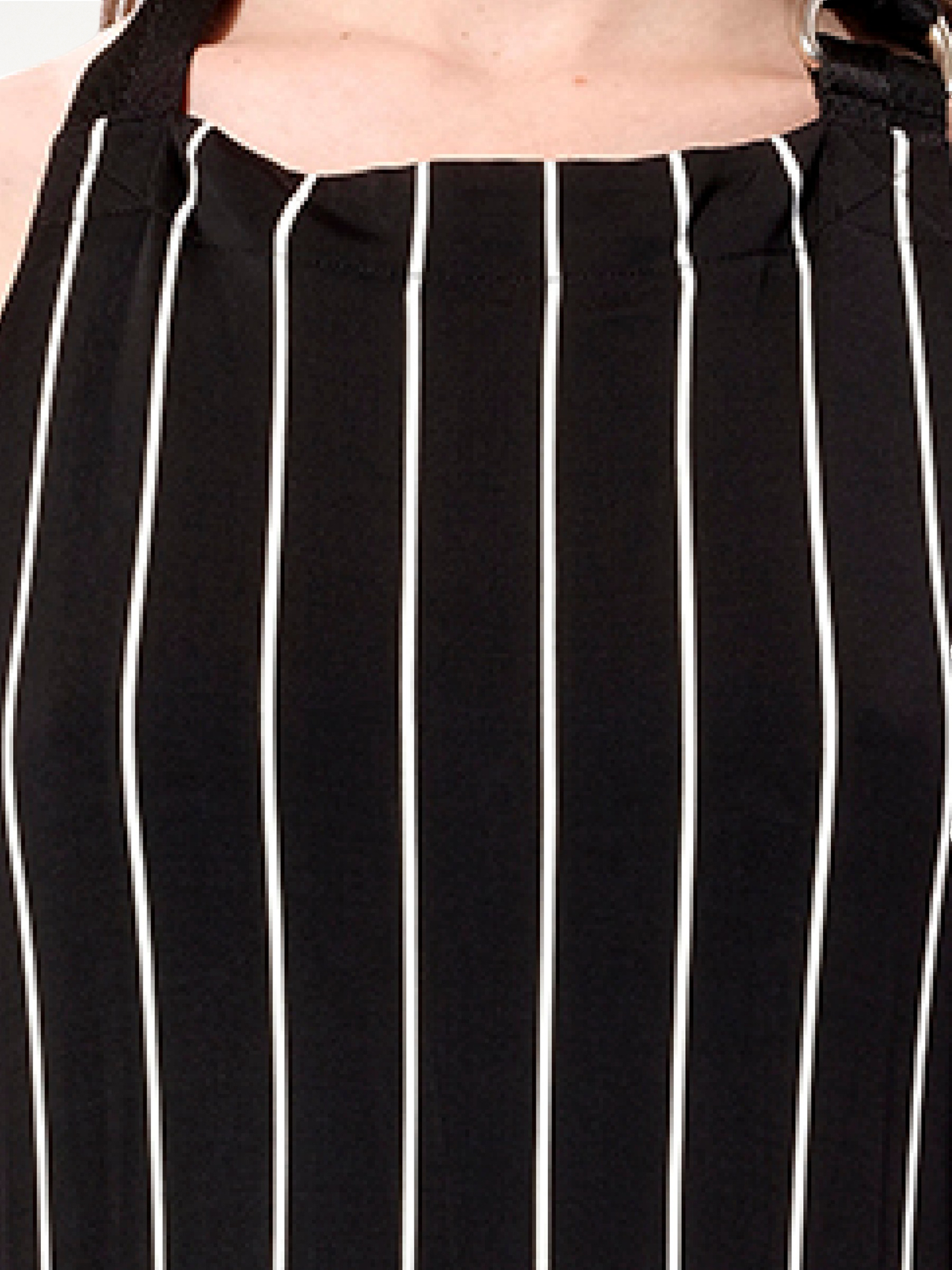 Tablier Dress in Black