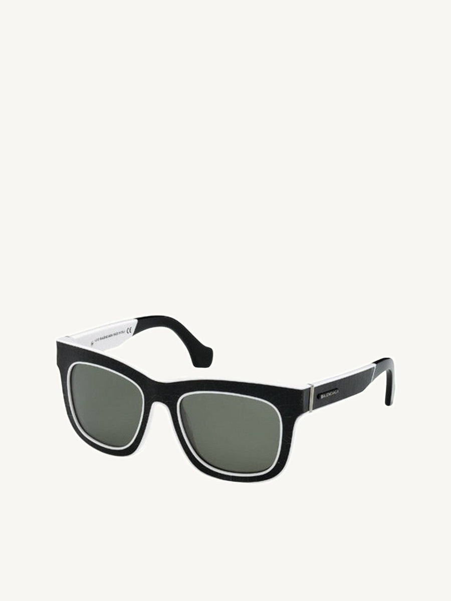 Sunglasses in Navy