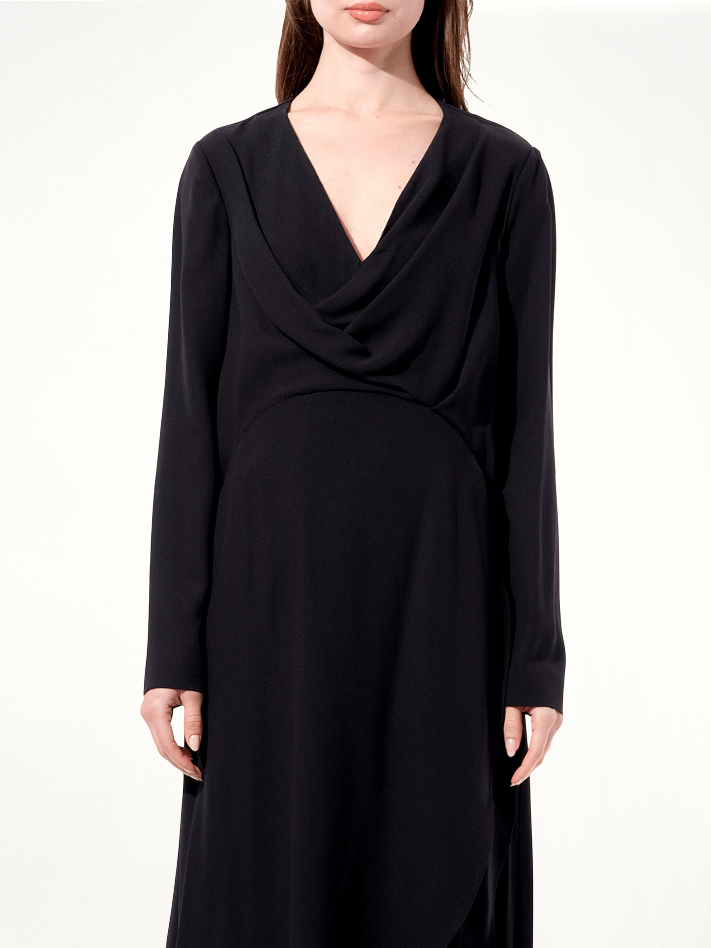 Breezy Long Sleeve Gown in Black