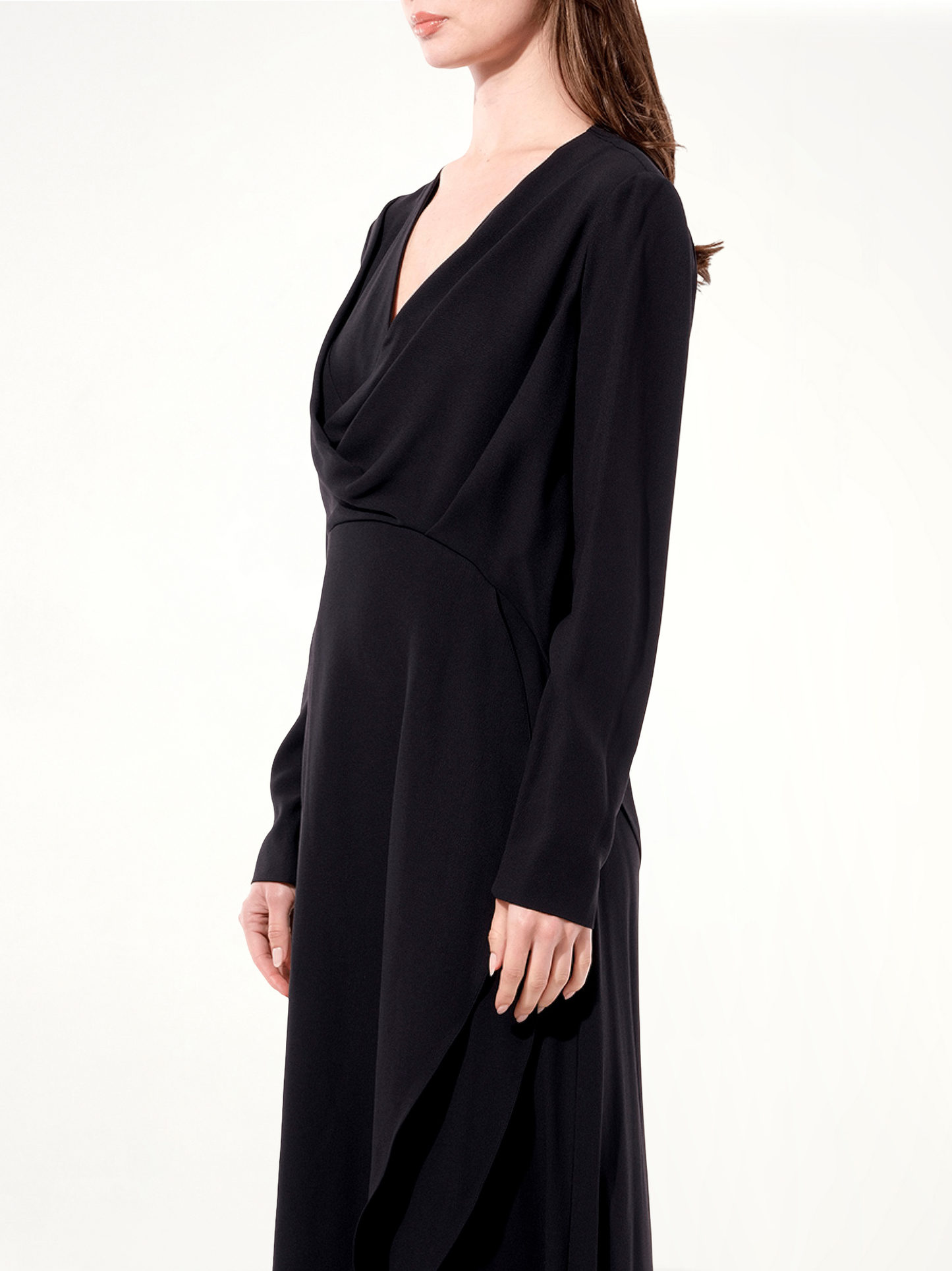 Breezy Long Sleeve Gown in Black