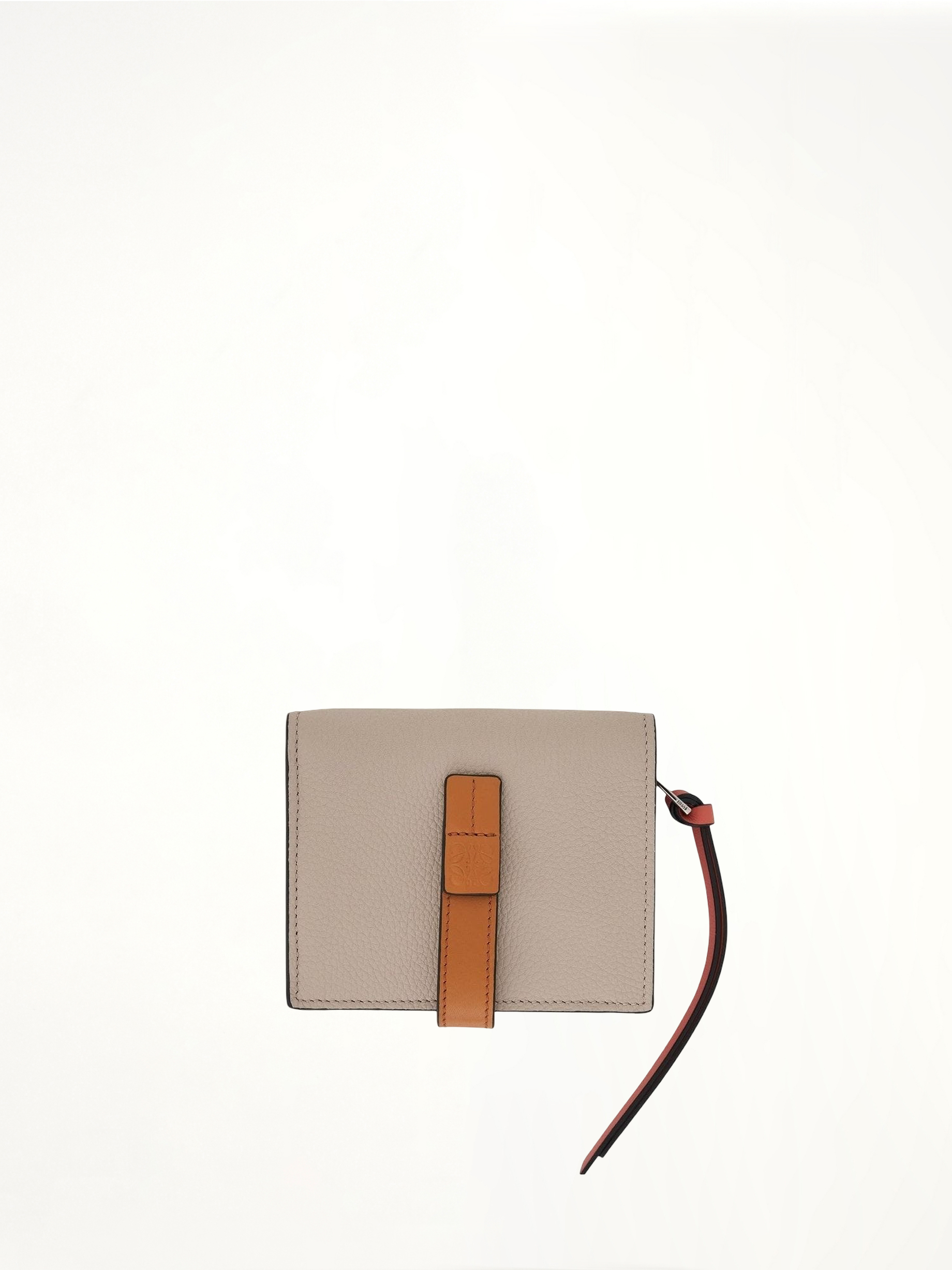 Compact Zip Wallet in Soft Grained Calfskin in Light Oat