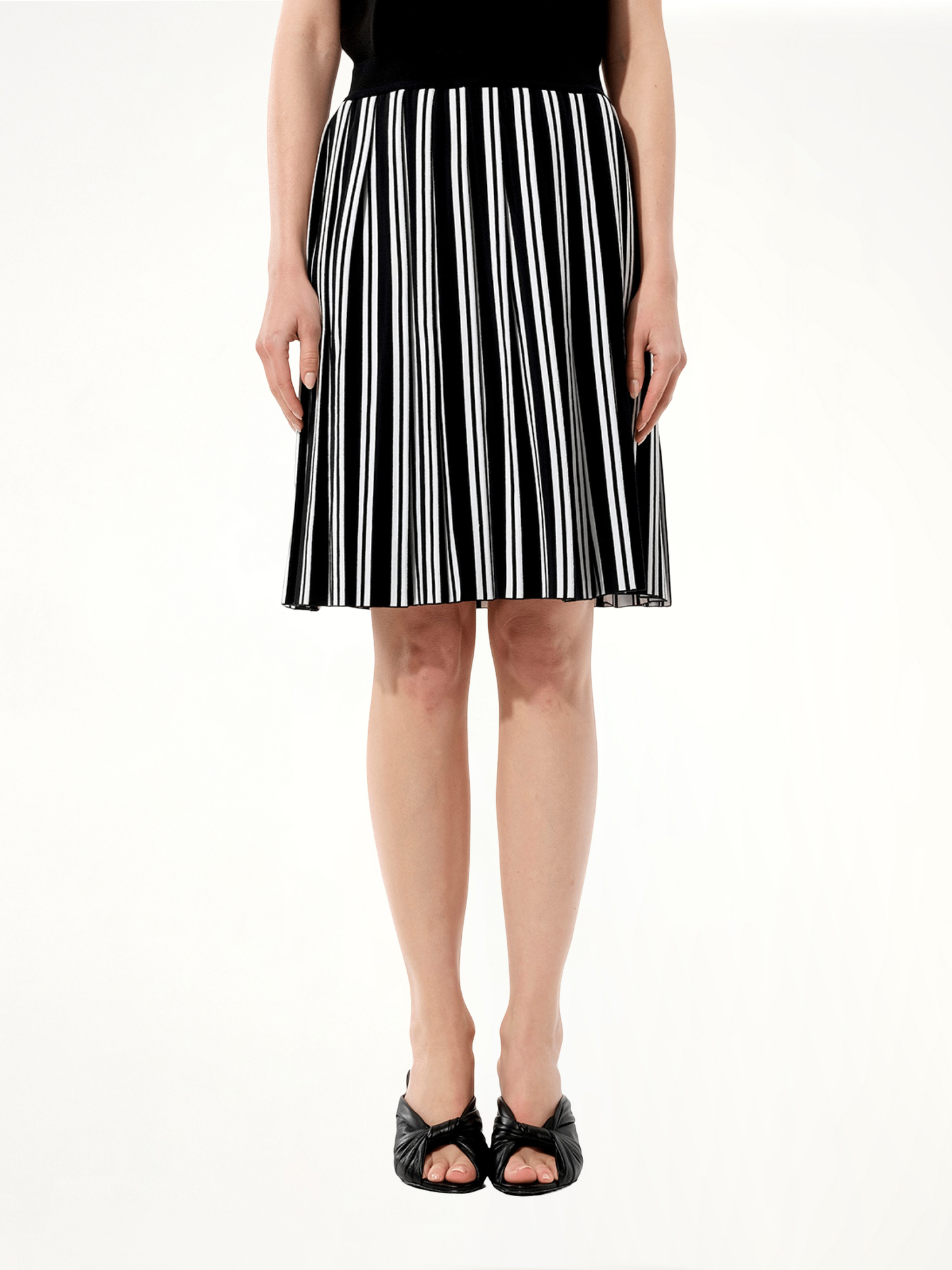 Graph Skirt in Black/White