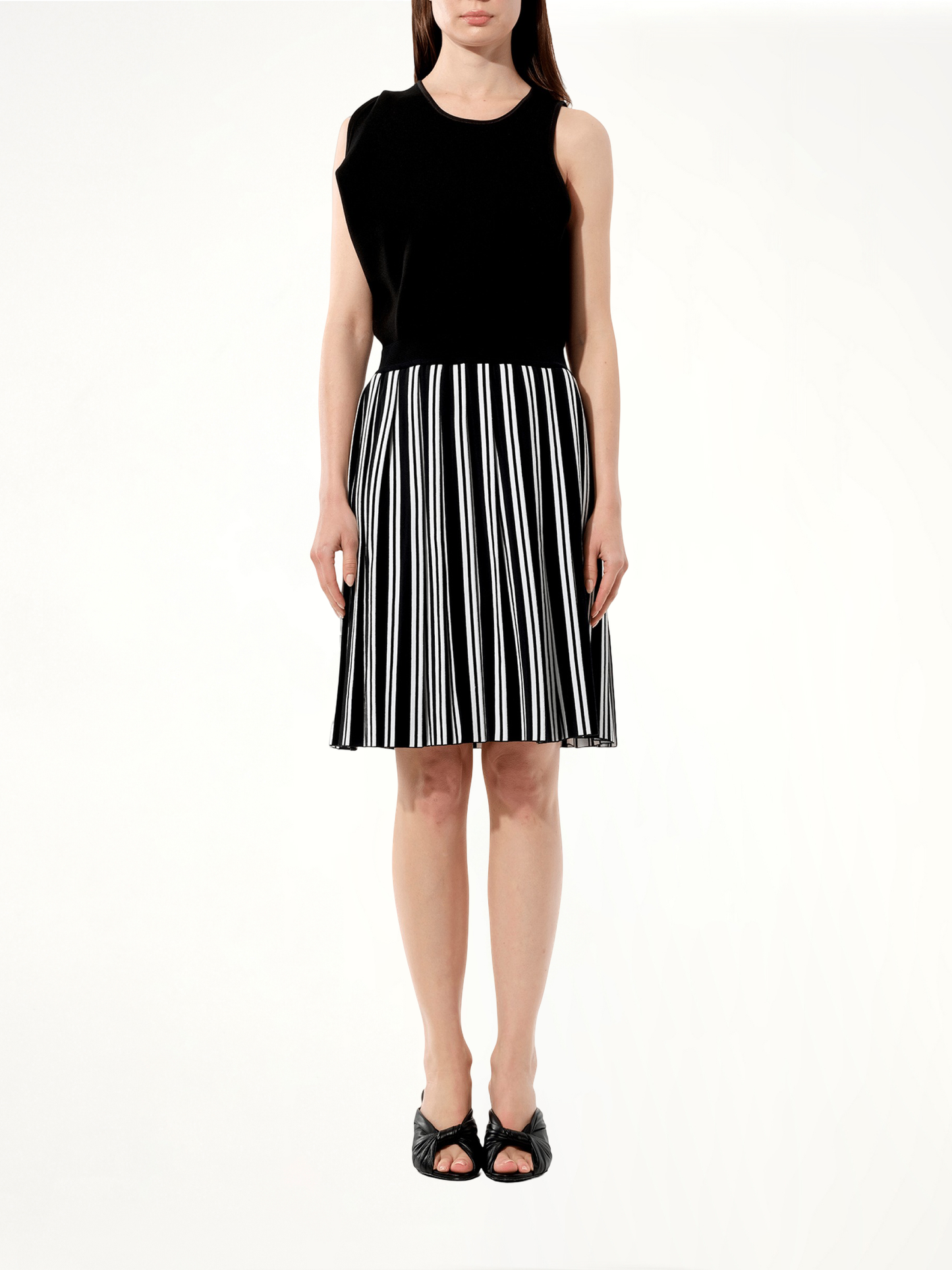 Graph Skirt in Black/White