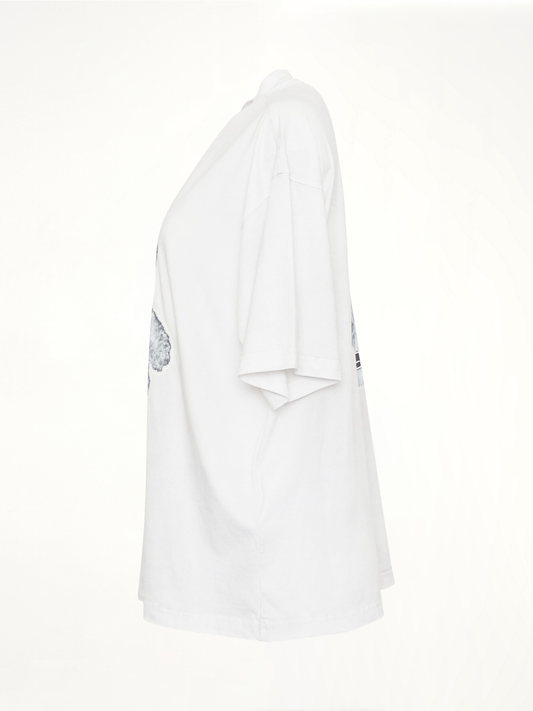 Pearl Necklace Teddy T-Shirt in White