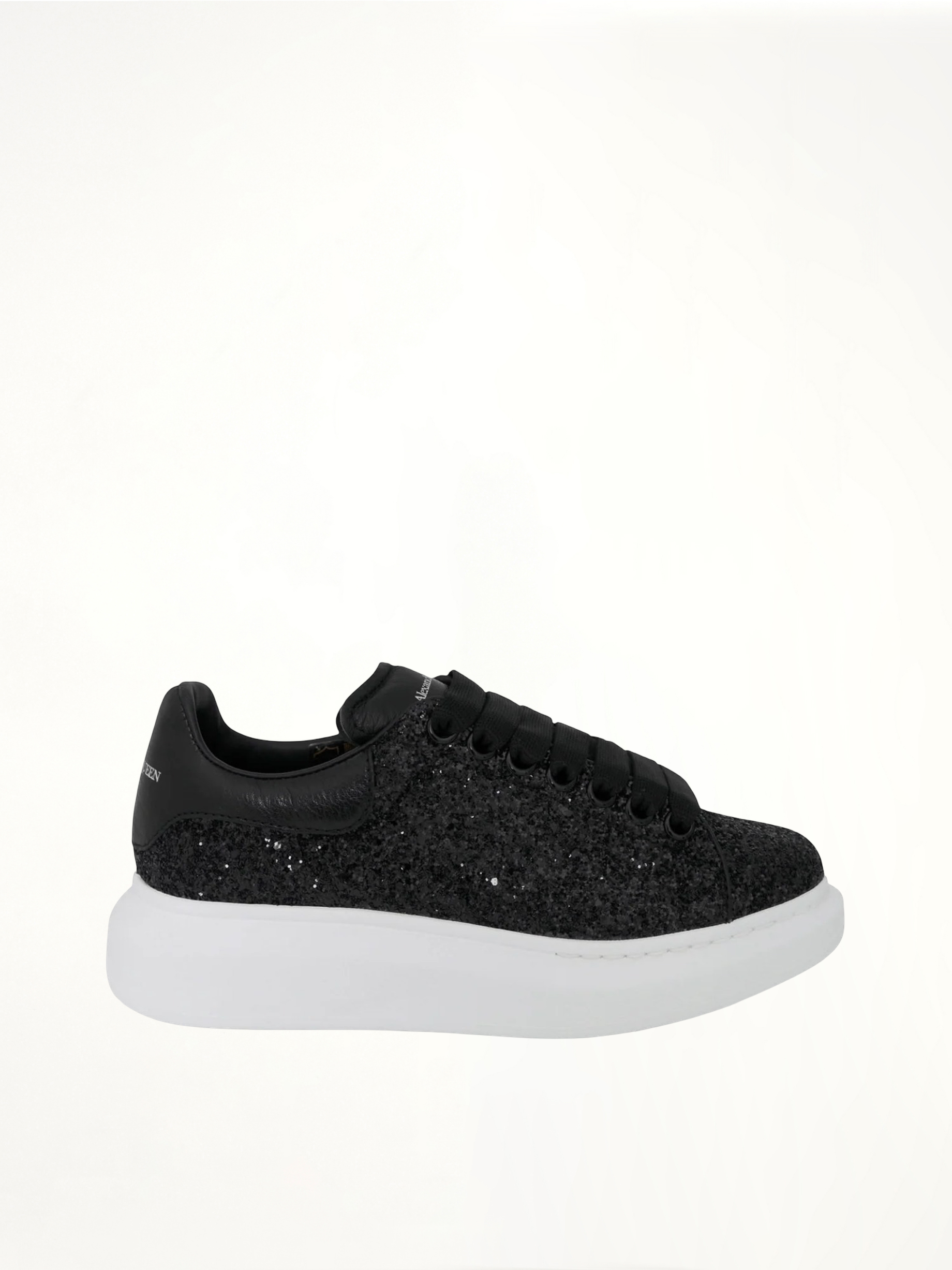 Larry Oversized Heel Sneakers in Black/Black