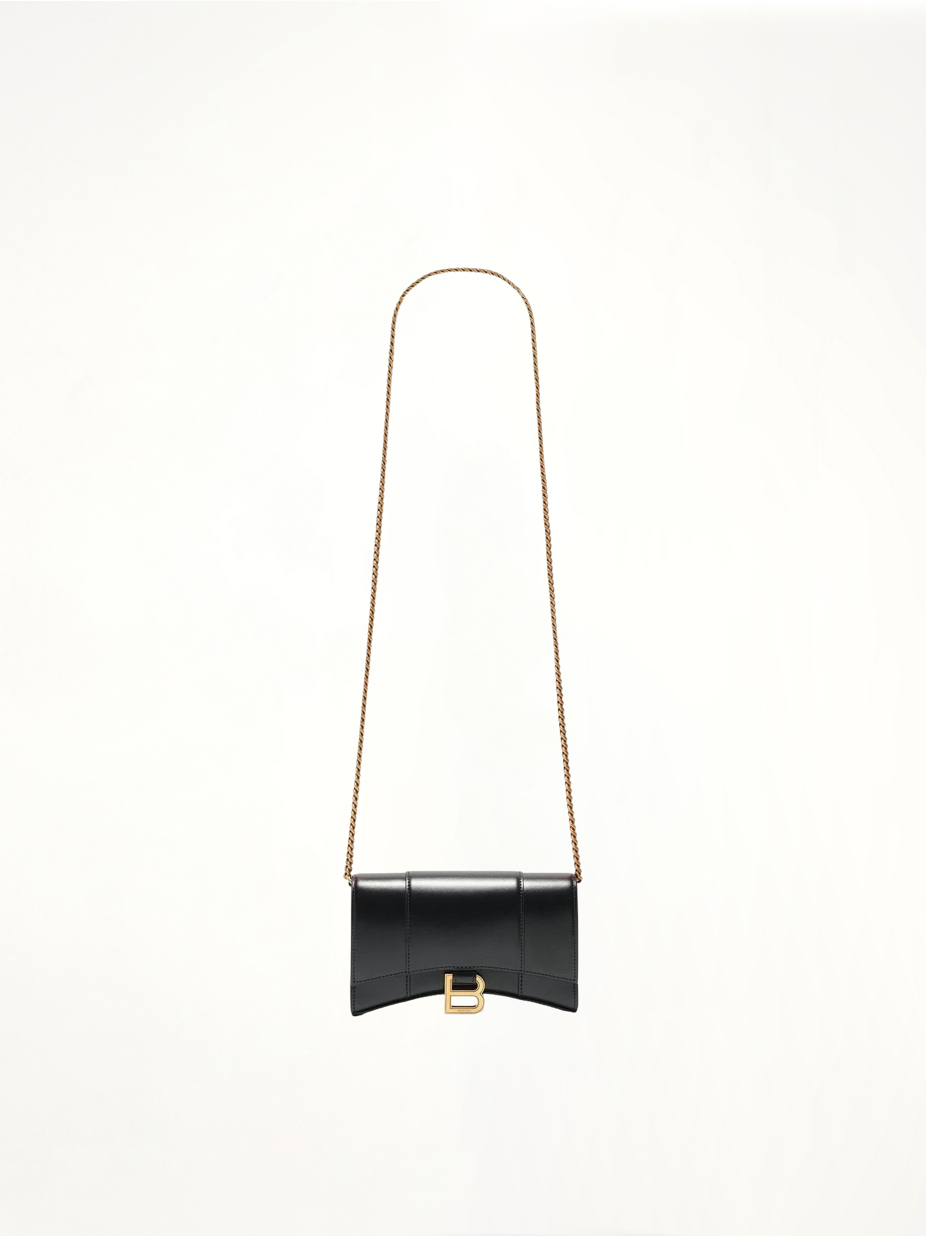 Hourglass Wallet On Chain in Black Smooth Leather
