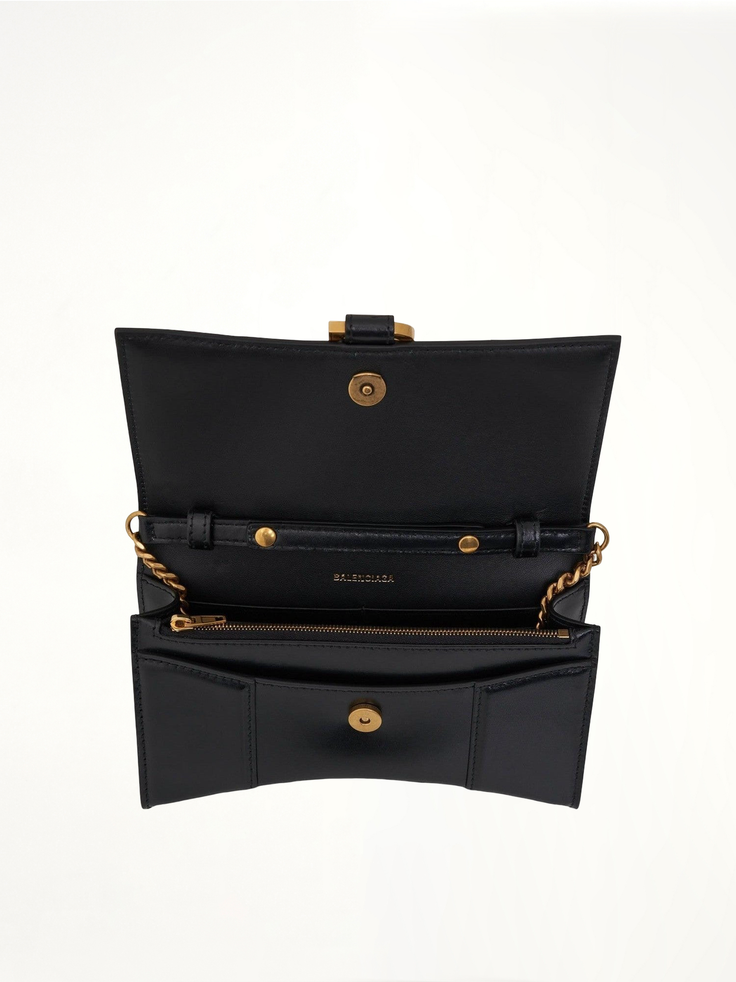 Hourglass Wallet On Chain in Black Smooth Leather