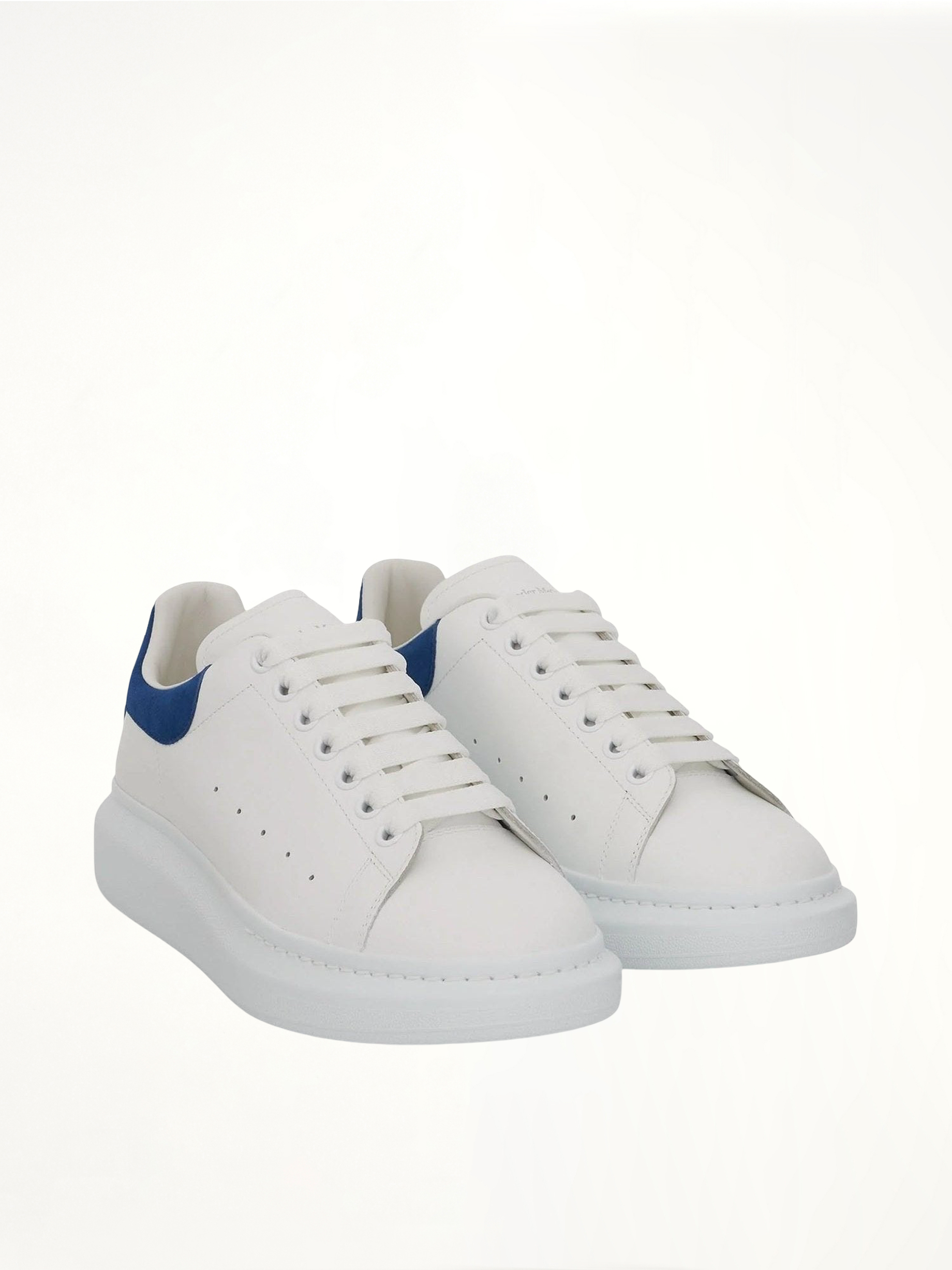 Larry Oversized Sneaker in White/Paris Blue Front View | ALEXANDER MCQUEEN