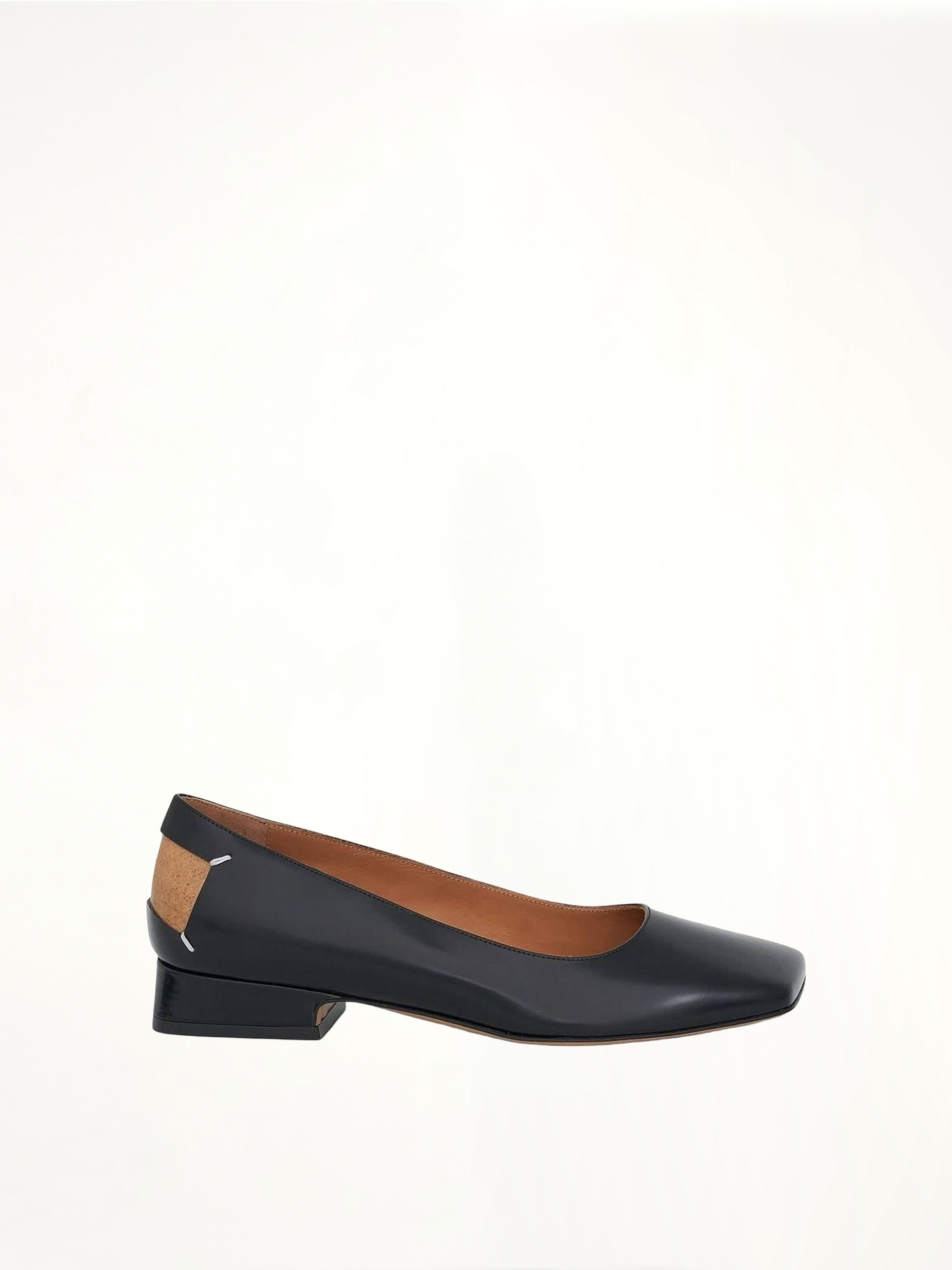 Four Stitches Decortique Ballerinas in Black Side View | MAISON MARGIELA