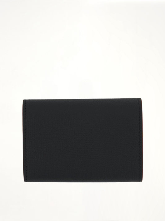 Anagram Small Vertical Wallet in Pebble Grain Calfskin in Black