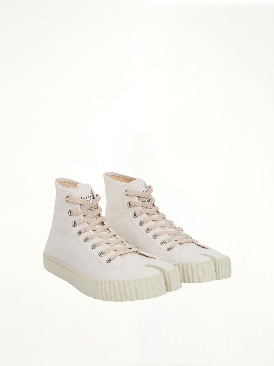 Tabi High Sneaker in White Front View | MAISON MARGIELA