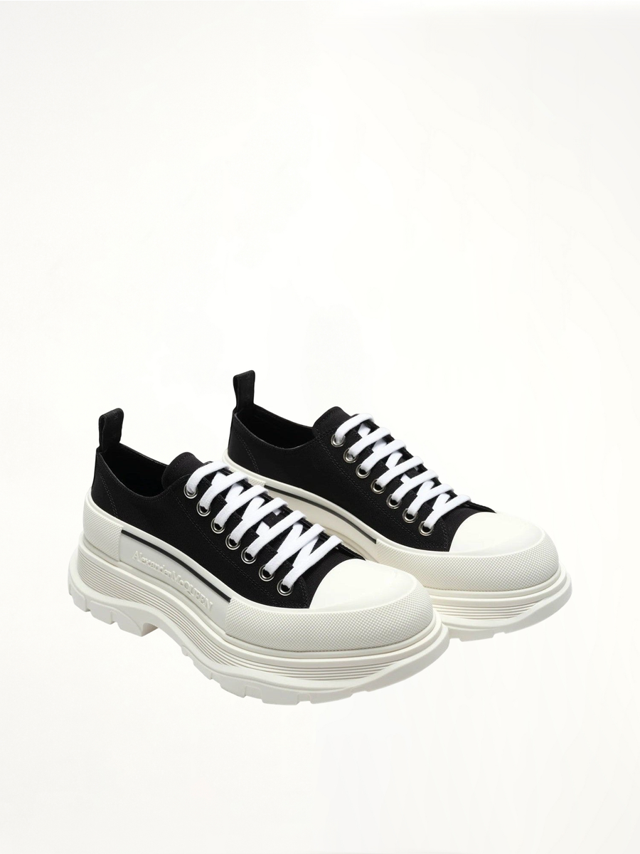Tread Slick Canvas Lace-Up Shoes in Black/White Front View | ALEXANDER MCQUEEN