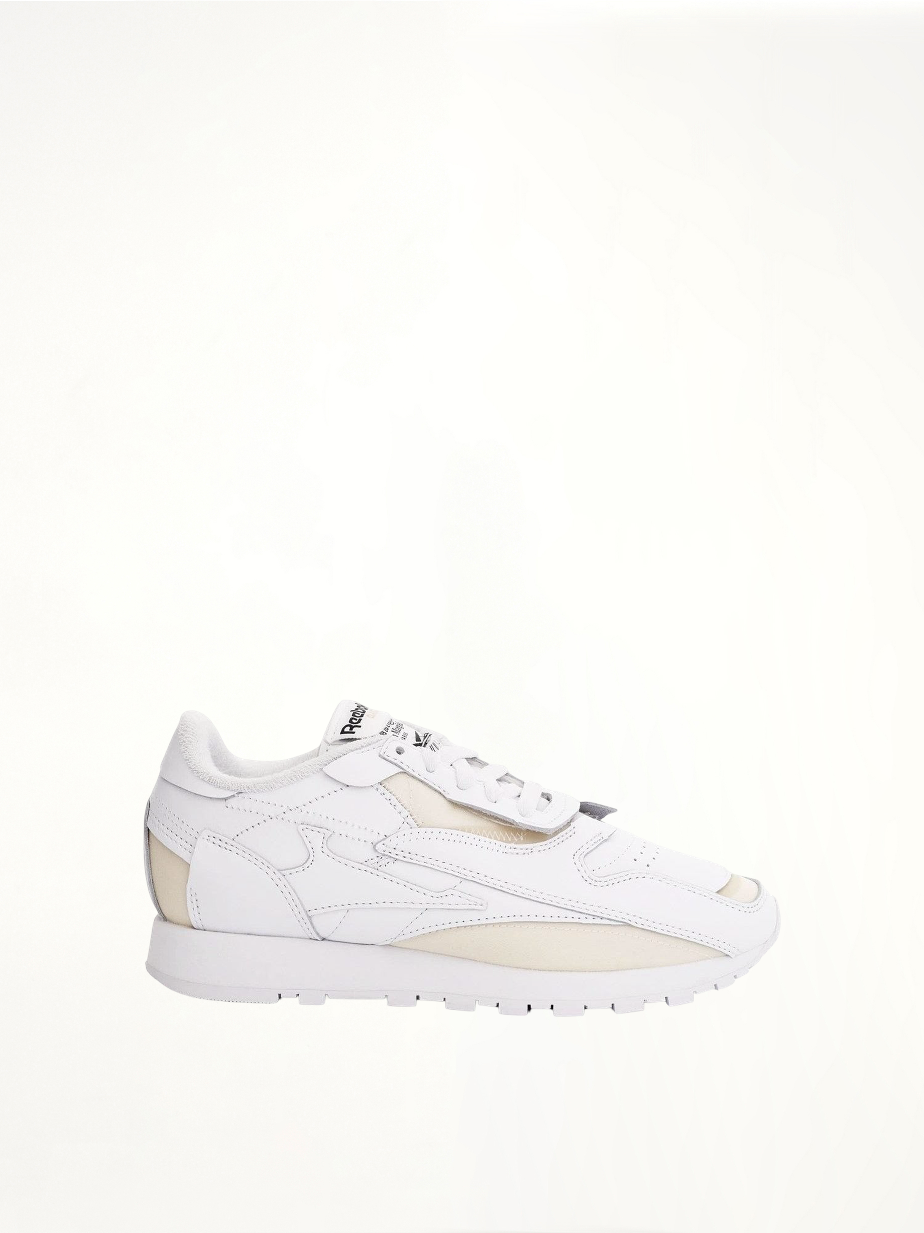 Maison Margiela x Reebok Sneaker in White
