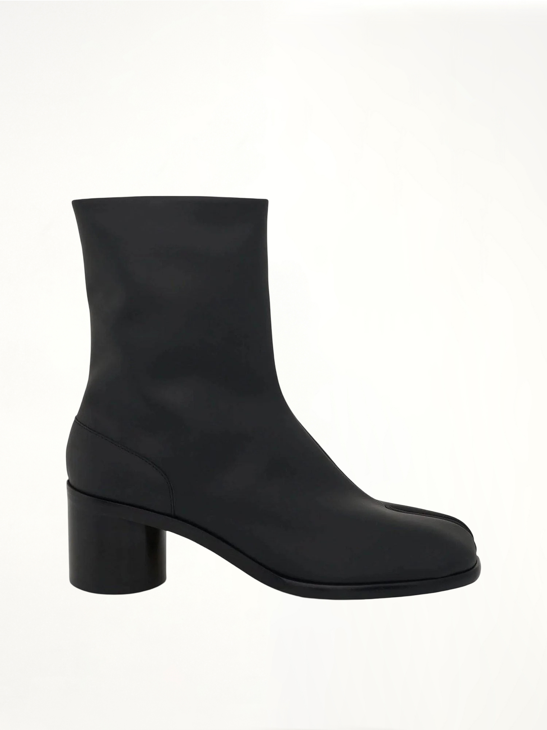 Tabi Ankle Boot 65mm in Black