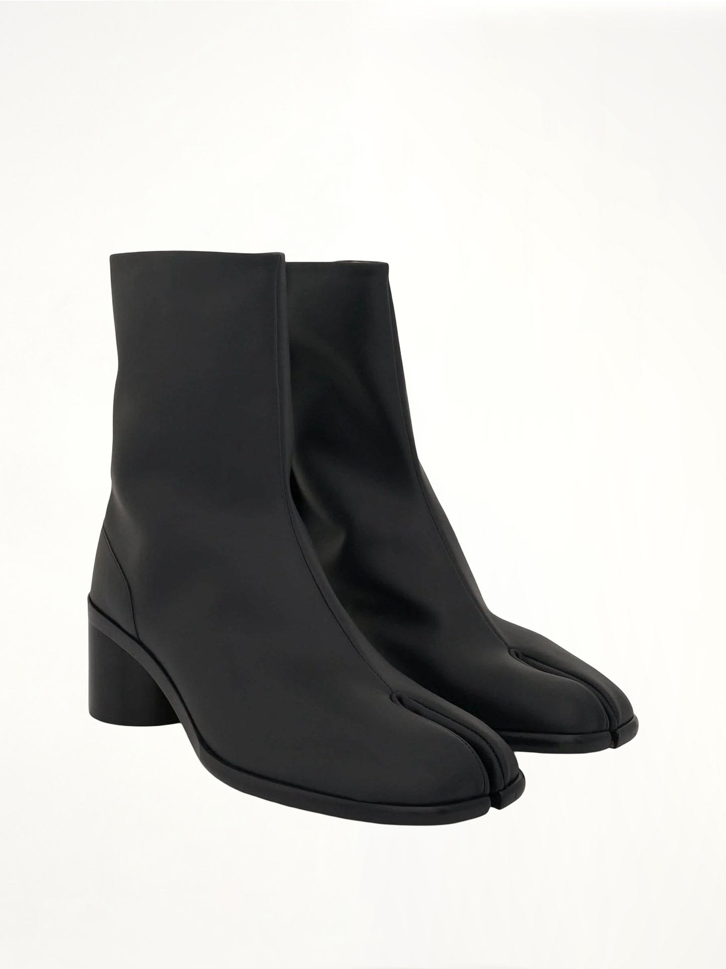 Tabi Ankle Boot 65mm in Black