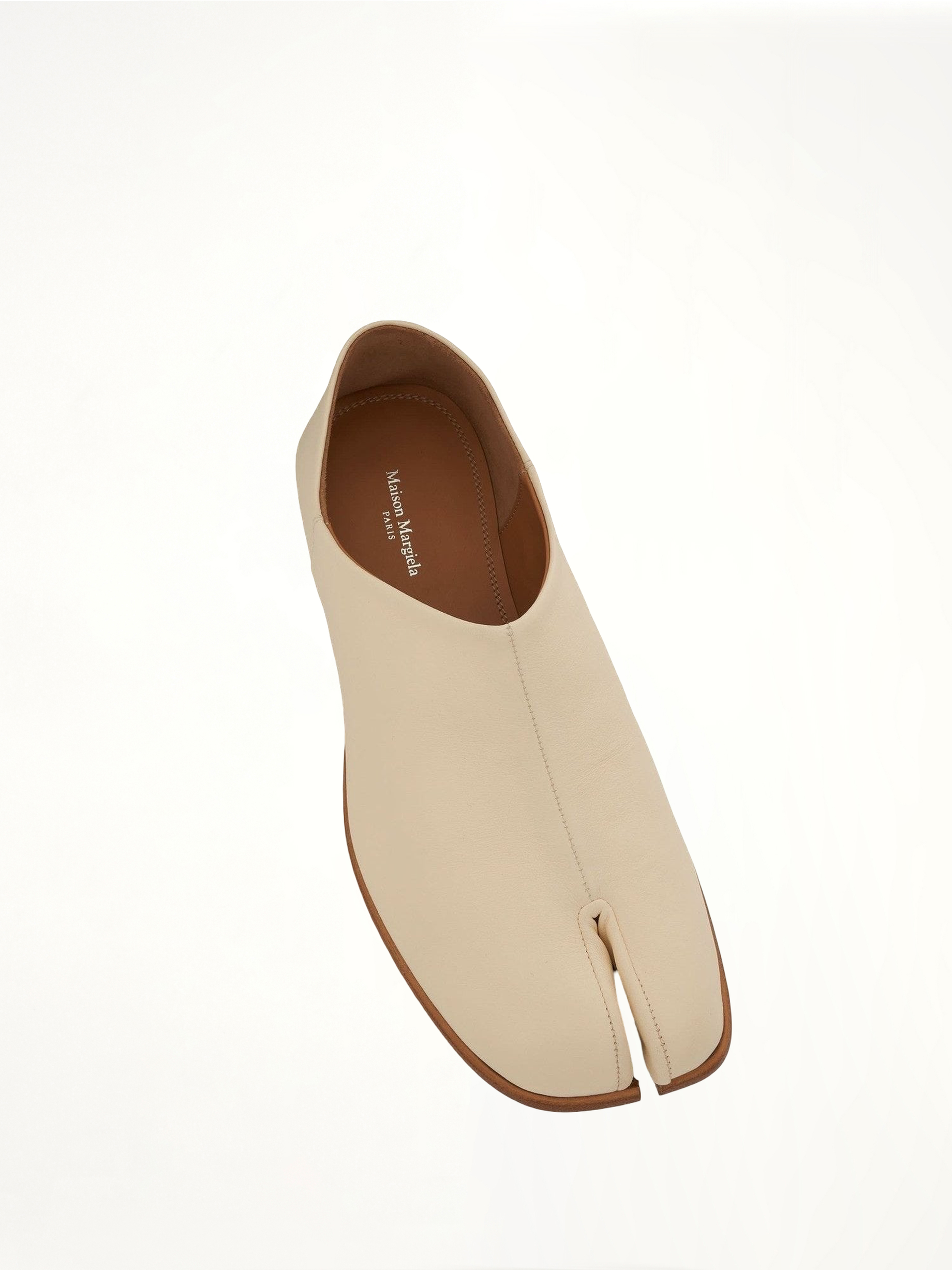 Tabi Babouches Loafers in White Top View | MAISON MARGIELA