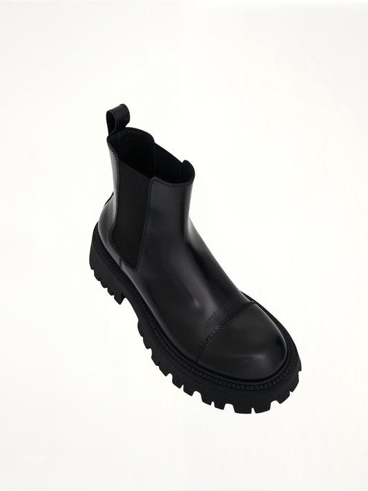 Tractor Chelsea Boots in Black