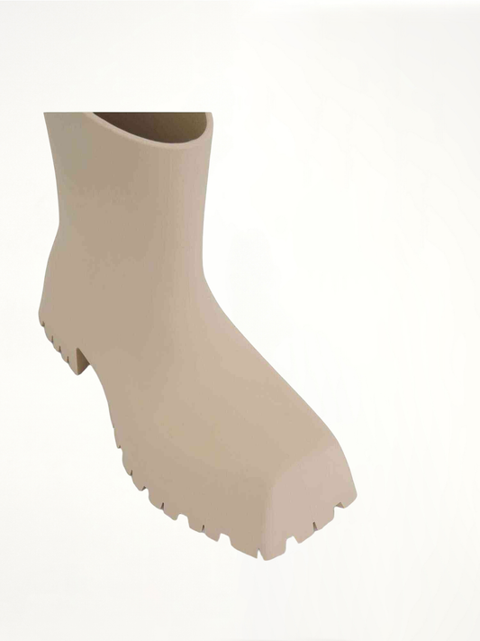 Trooper Rubber Low Boot in Beige