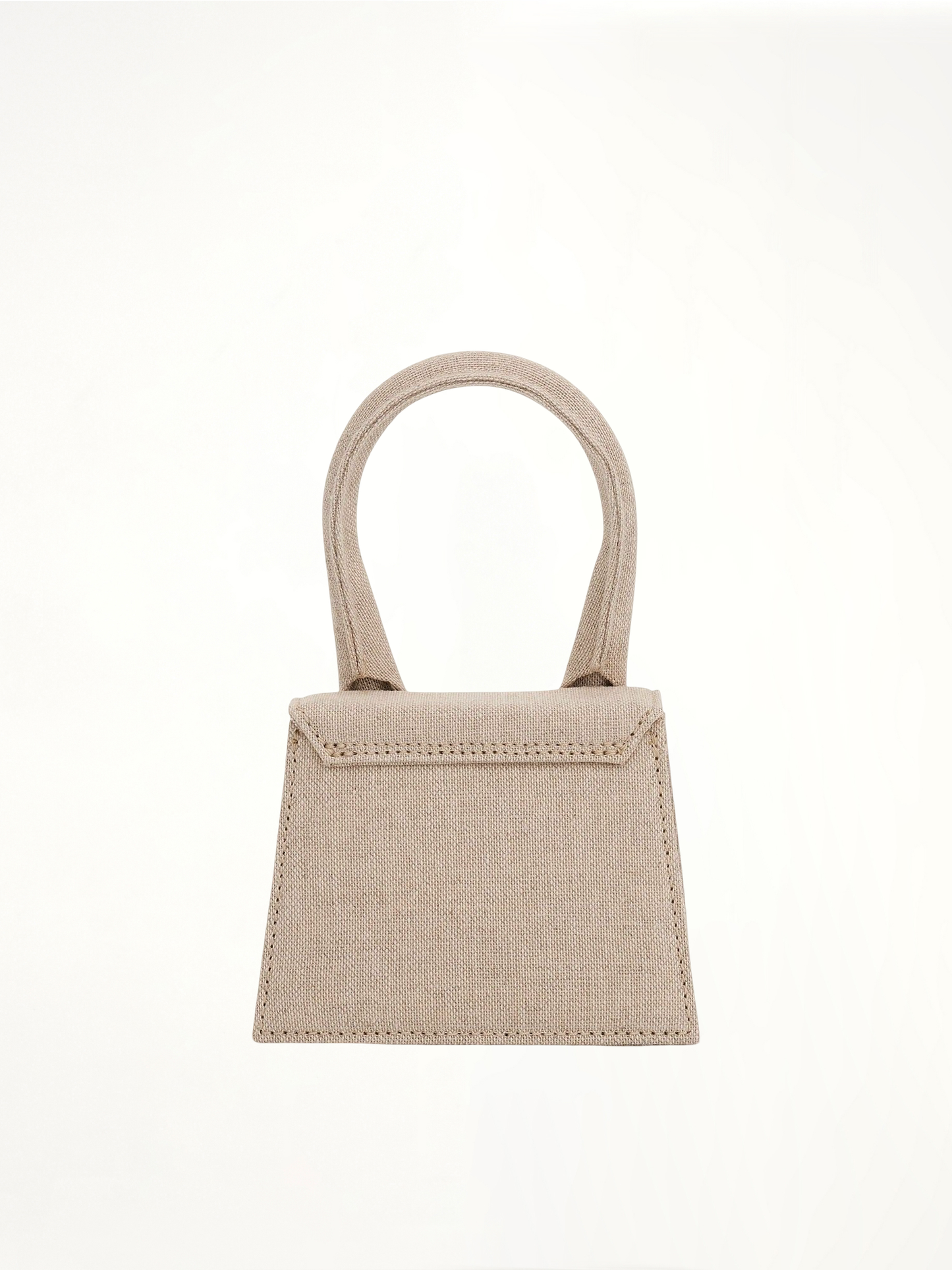 Le Chiquito Mini Leather Bag in Light Grey