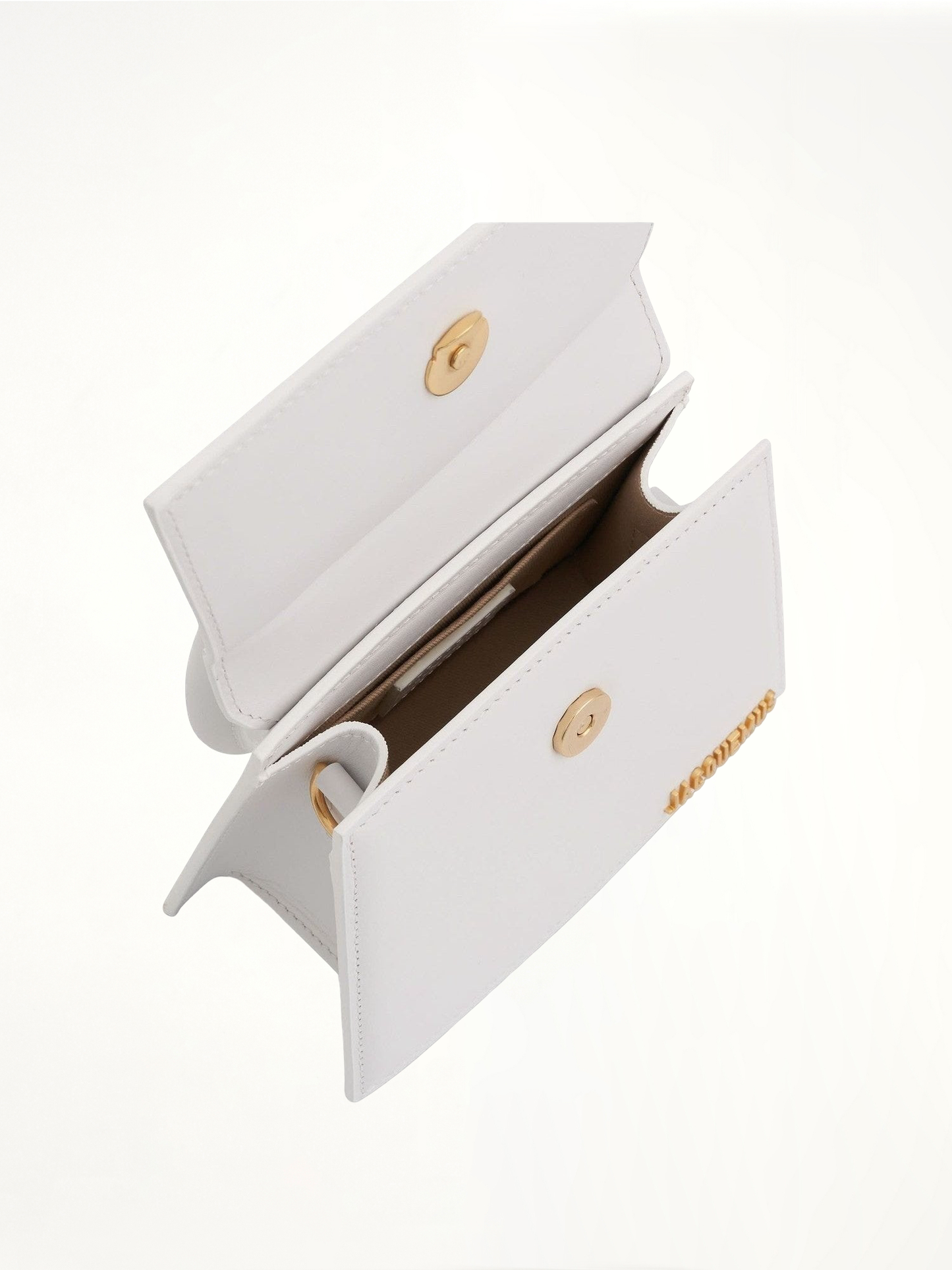 Le Chiquito Moyen Leather Bag in White