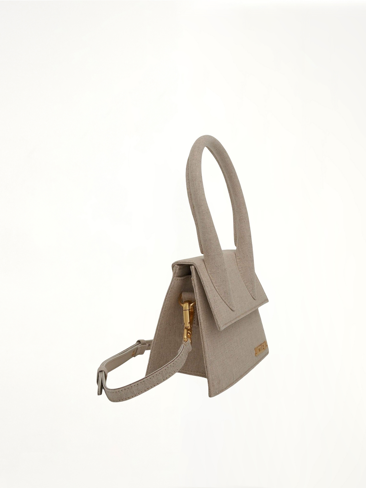 Le Chiquito Moyen Leather Bag in Light Grey