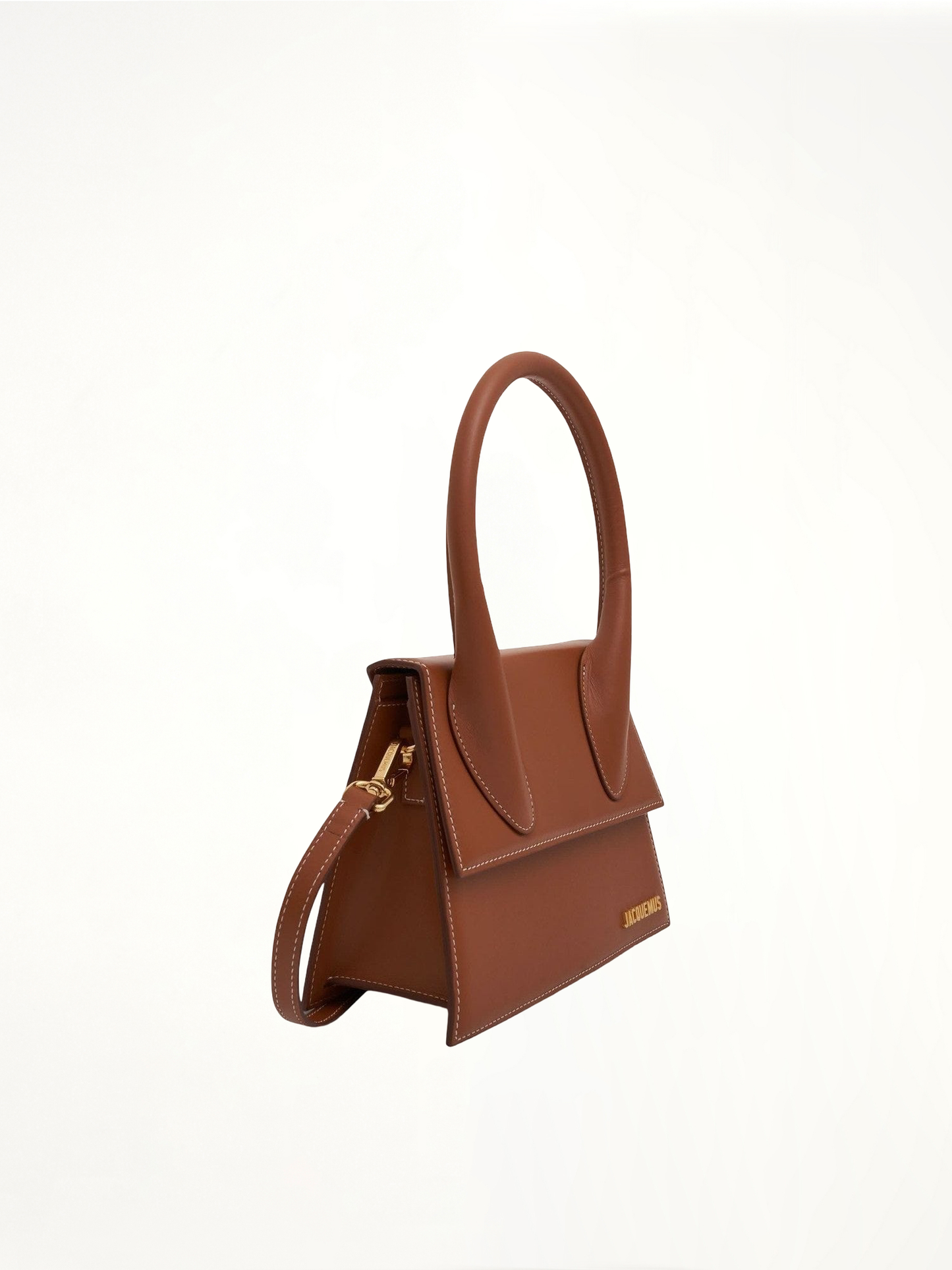 Le Grand Chiquito Leather Bag in Light Brown