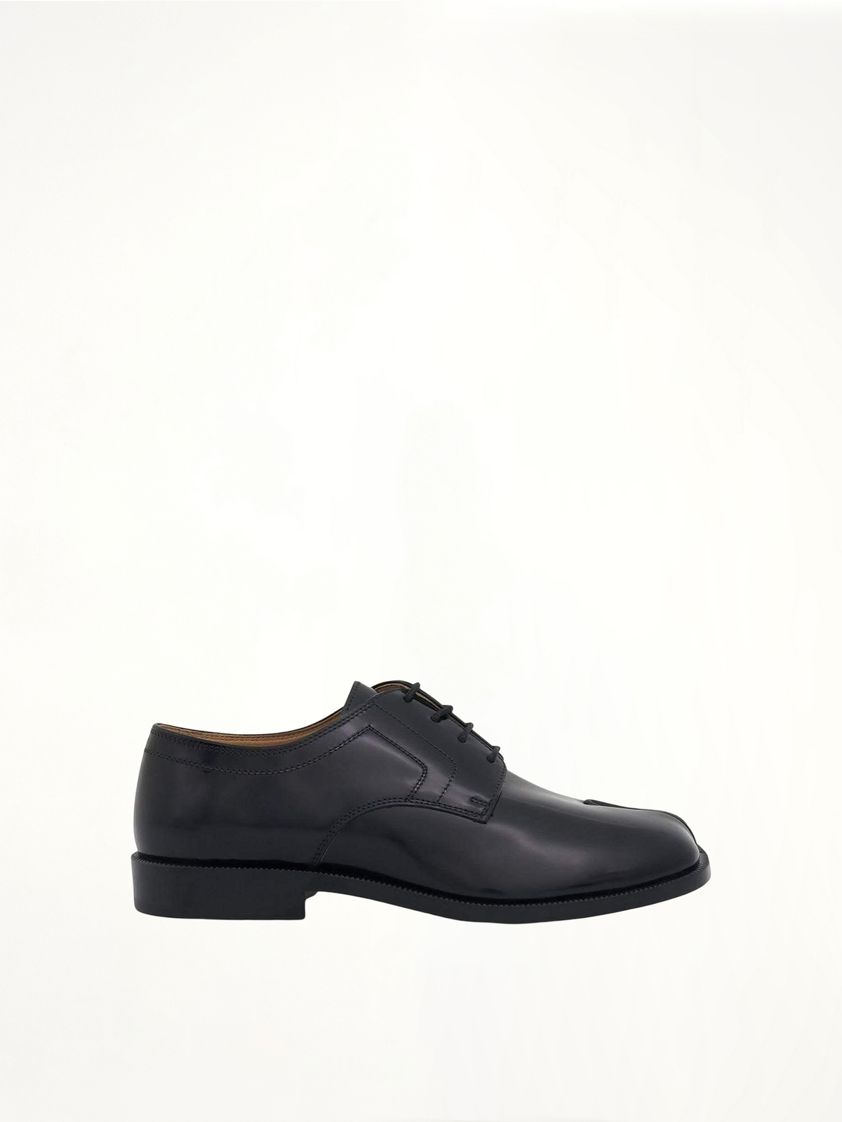 Tabi Lace-ups Stitch Shoes in Black Side View | MAISON MARGIELA
