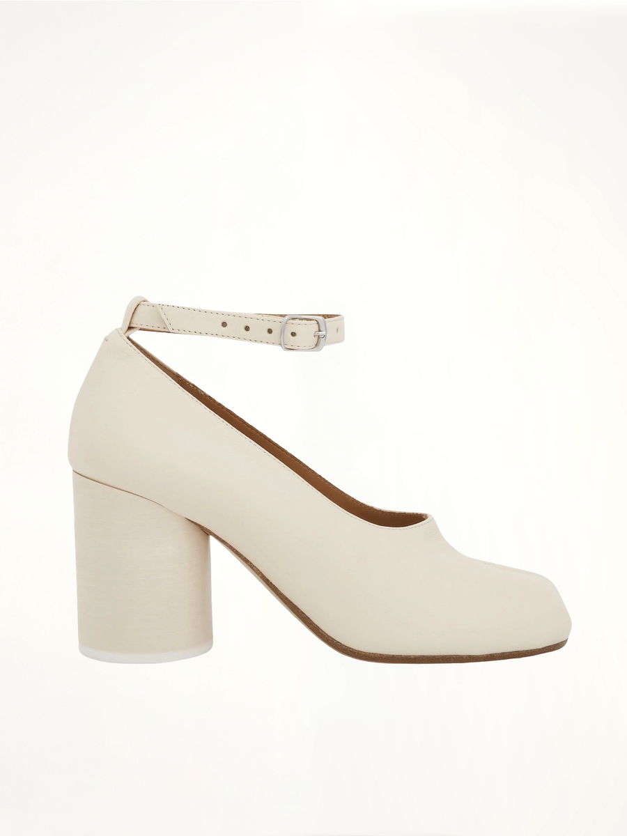 Tabi 8cm Heel Pumps in White Side View | MAISON MARGIELA