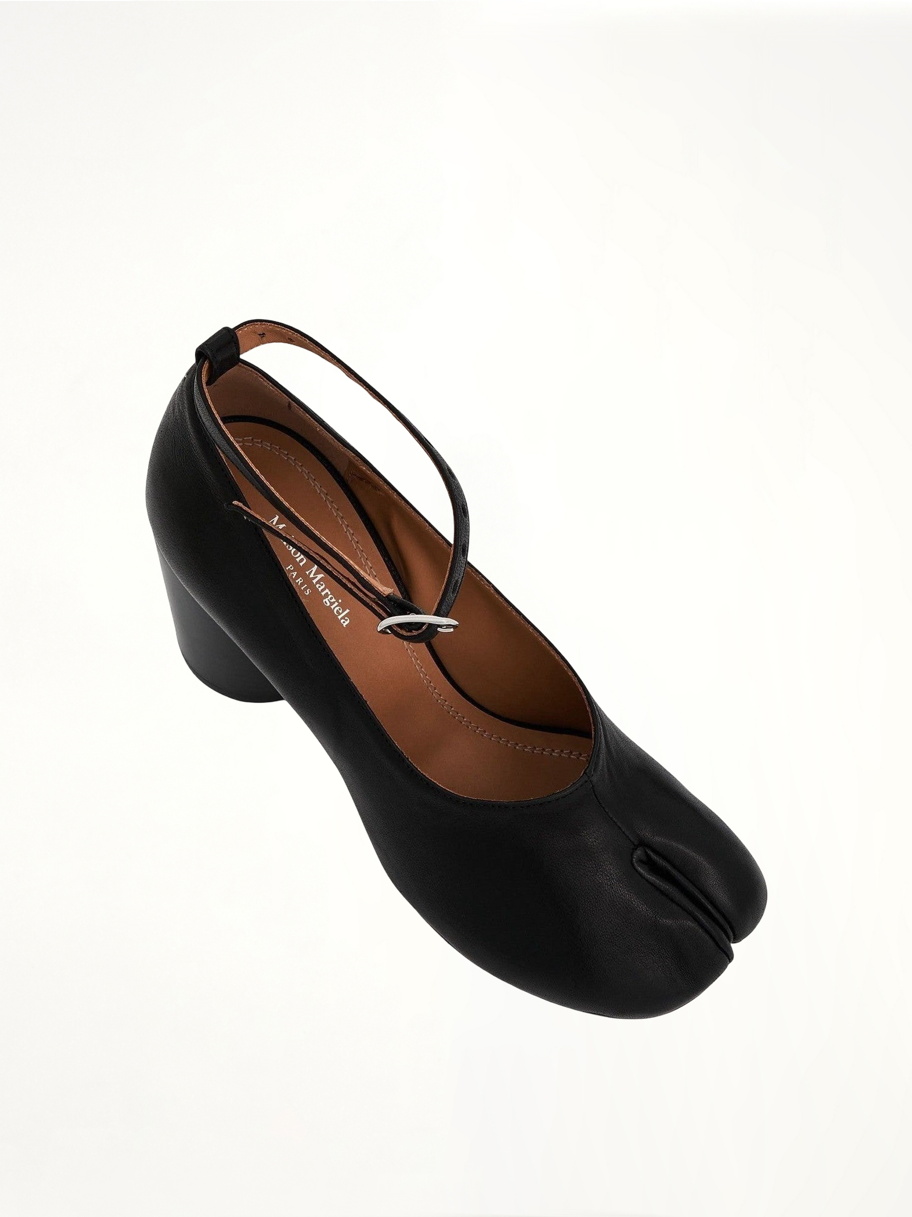 Tabi 8cm Heel Pumps in Black Top View | MAISON MARGIELA
