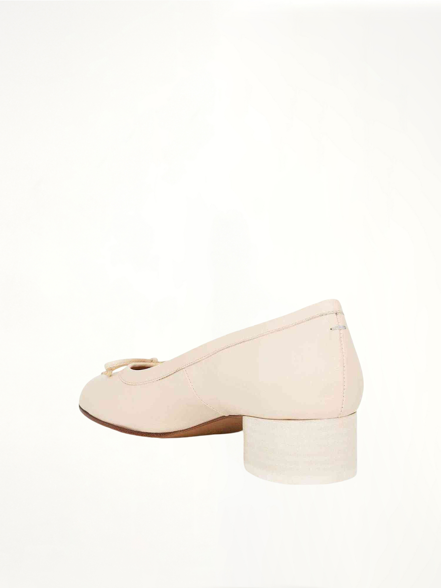 Tabi Ballerina 3cm Heel in White Back View | MAISON MARGIELA
