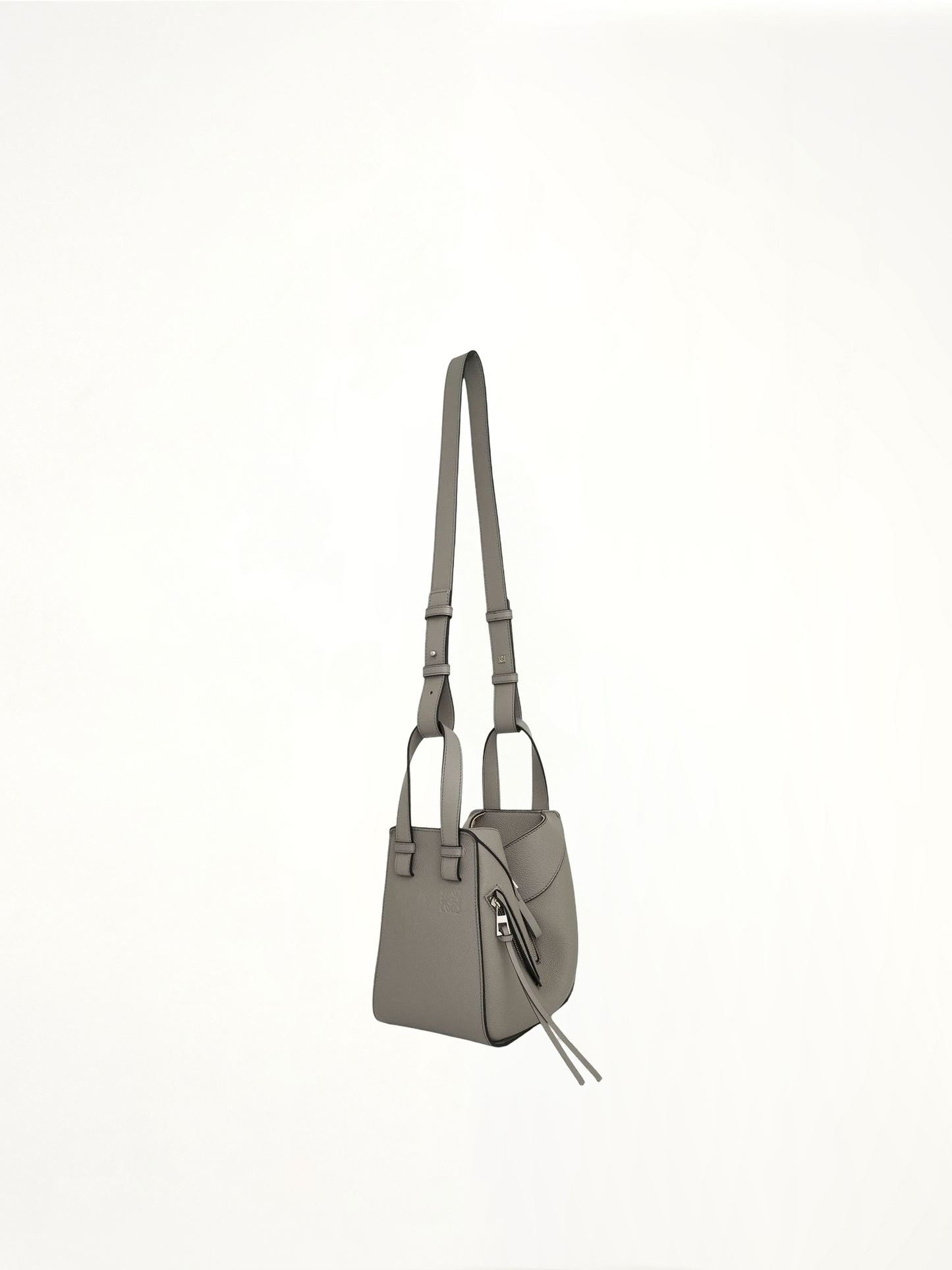 Compact Hammock Bag in Soft Grained Calfskin in Pearl Grey