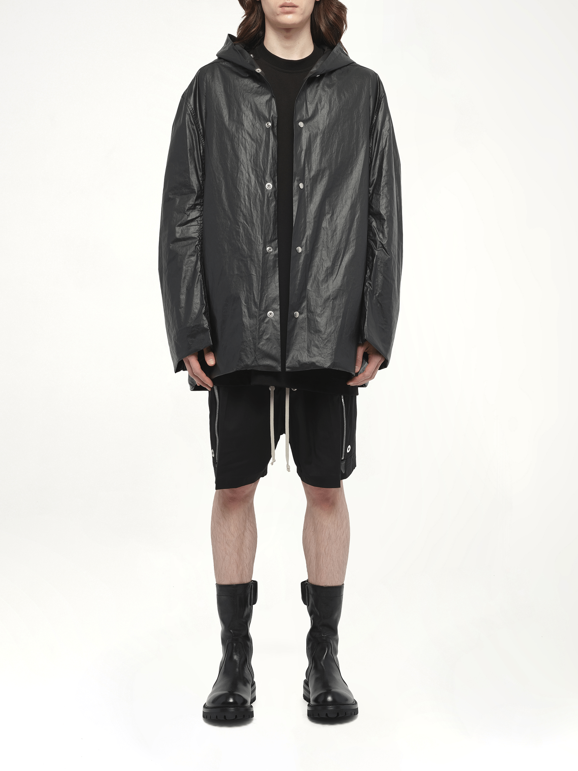 Cropped Mac in Black