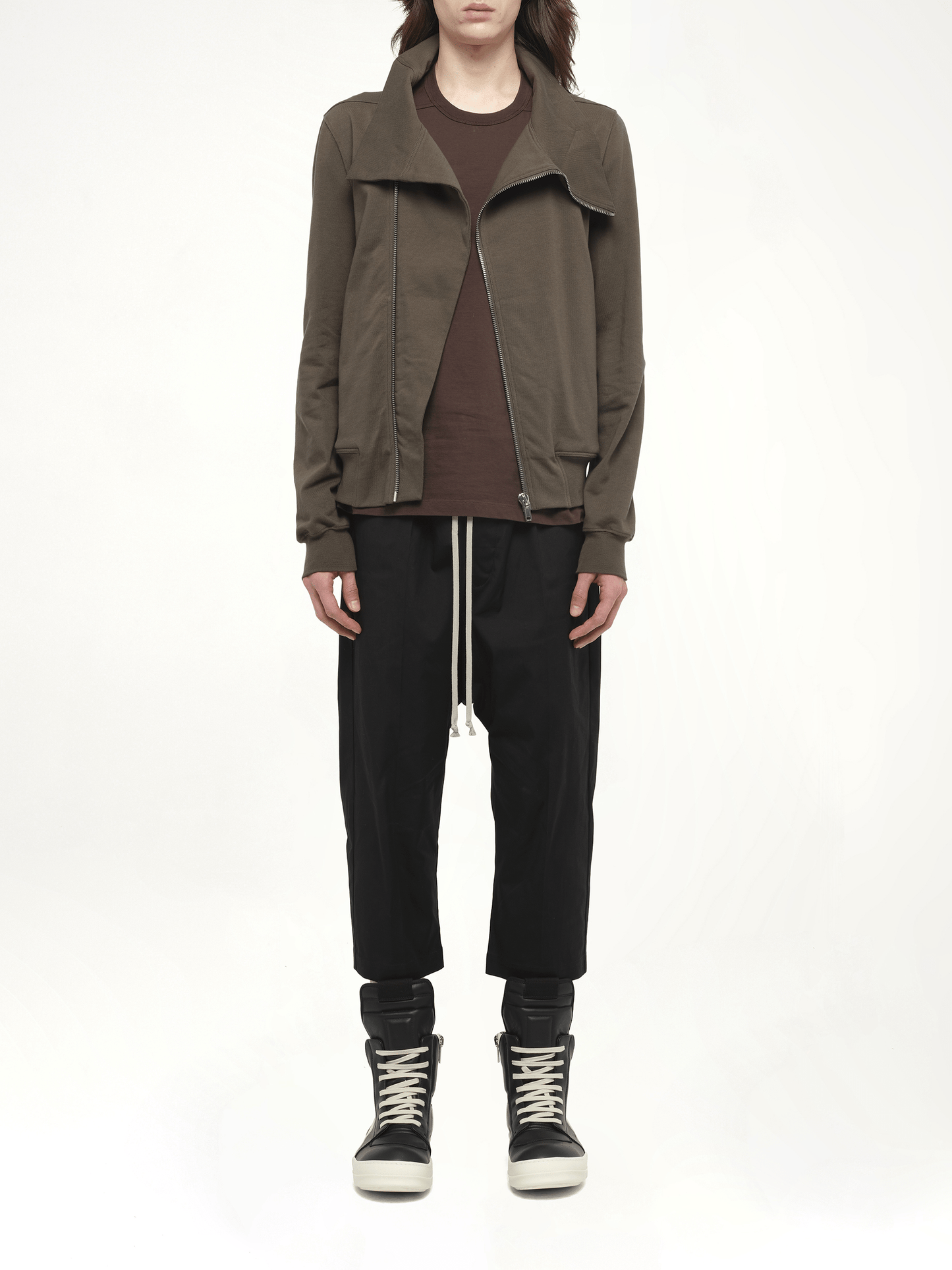 Bauhaus Jogger in Bosco