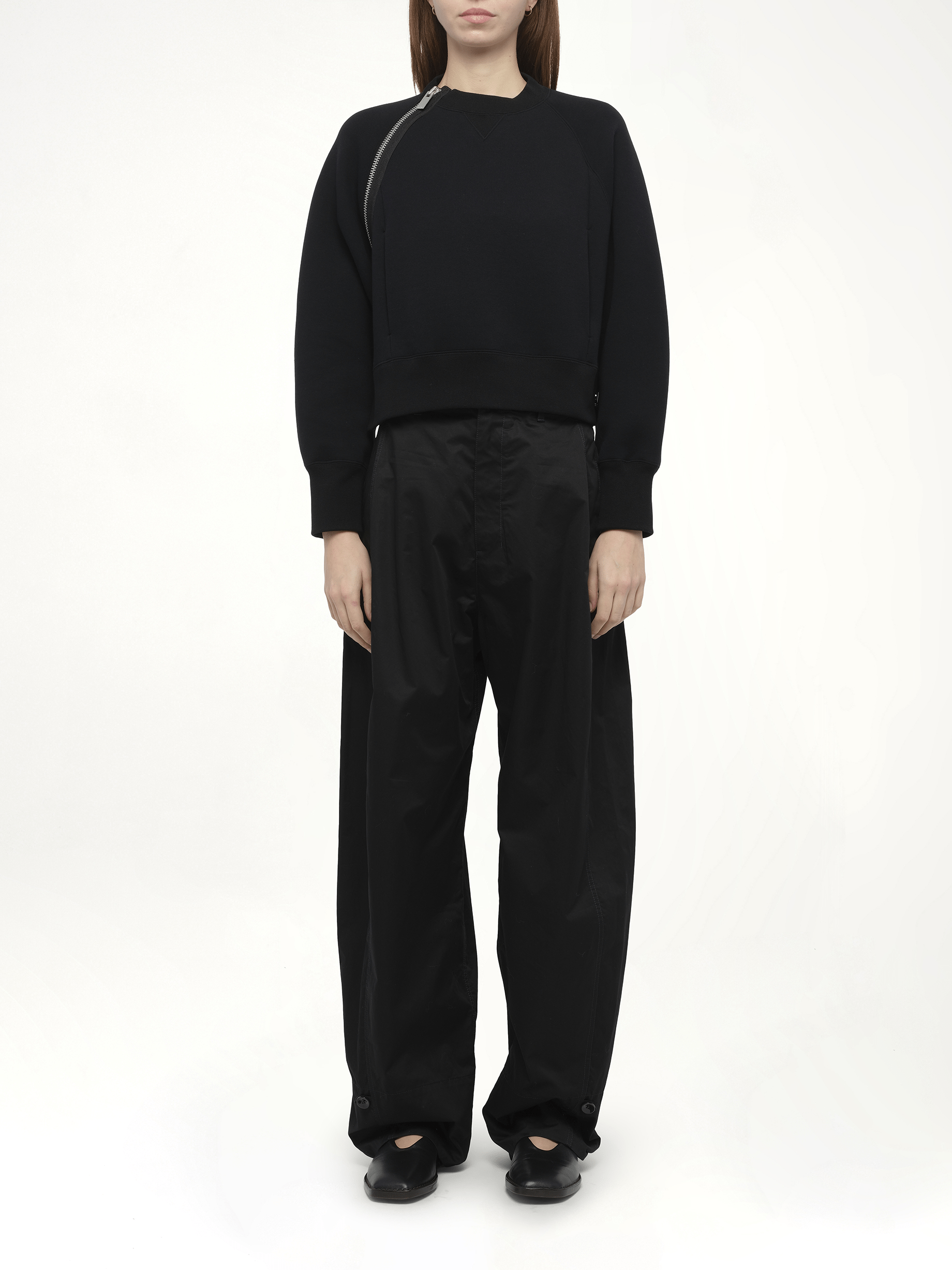 S Sponge Sweat Pullover in Black