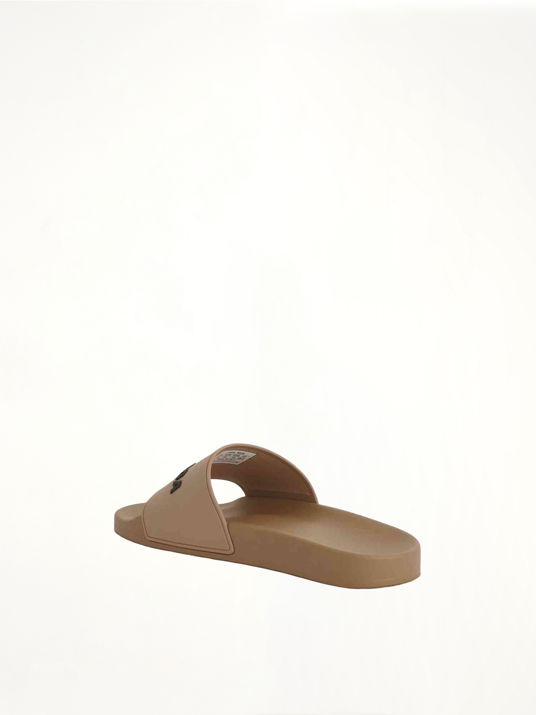 3D Logo Rubber Pool Slide Sandal in Beige/Black Back View | BALENCIAGA