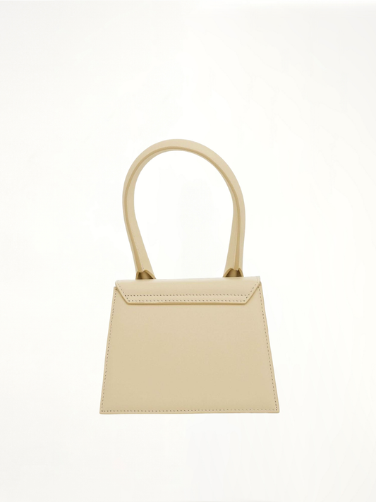 Le Chiquito Moyen Leather Bag in Ivory