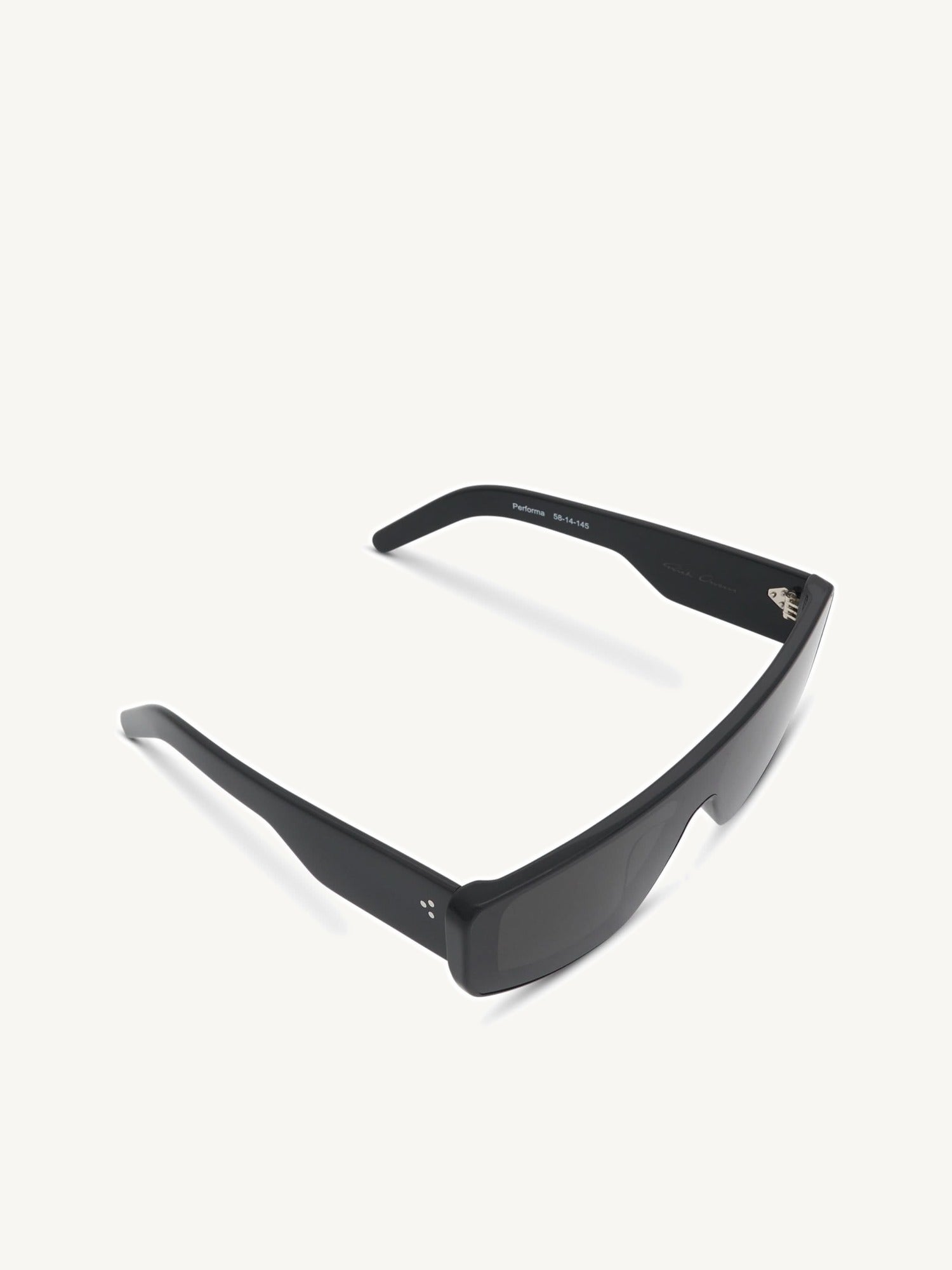 Performa Sunglasses in Black