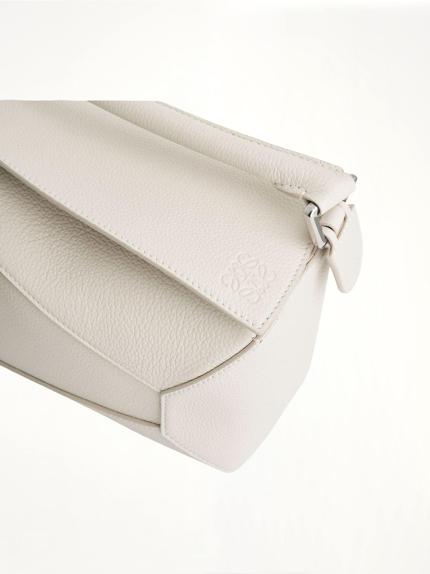 Small Puzzle Edge Bag in Soft White