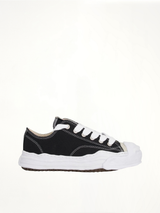 Hank OG Sneaker in Black/White Side View | MAISON MIHARA YASUHIRO