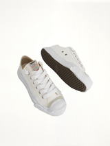 Hank OG Sneaker in White Top View | MAISON MIHARA YASUHIRO