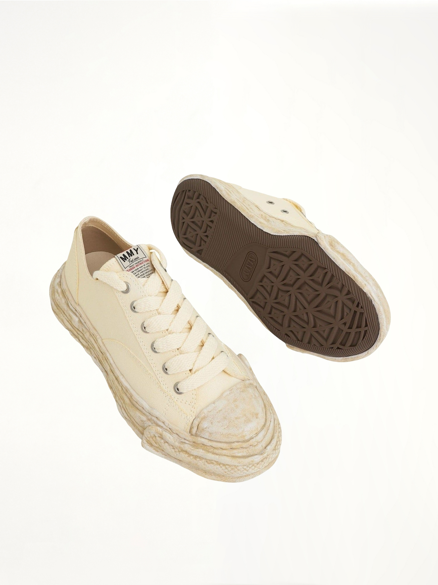 Peterson 23 OG Dye Sneaker in White