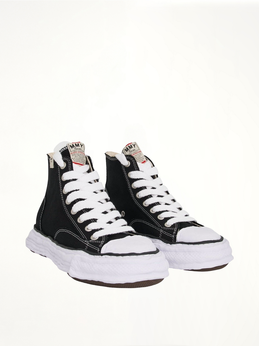 Peterson 23 OG High Sneaker in Black/White Front View | MAISON MIHARA YASUHIRO
