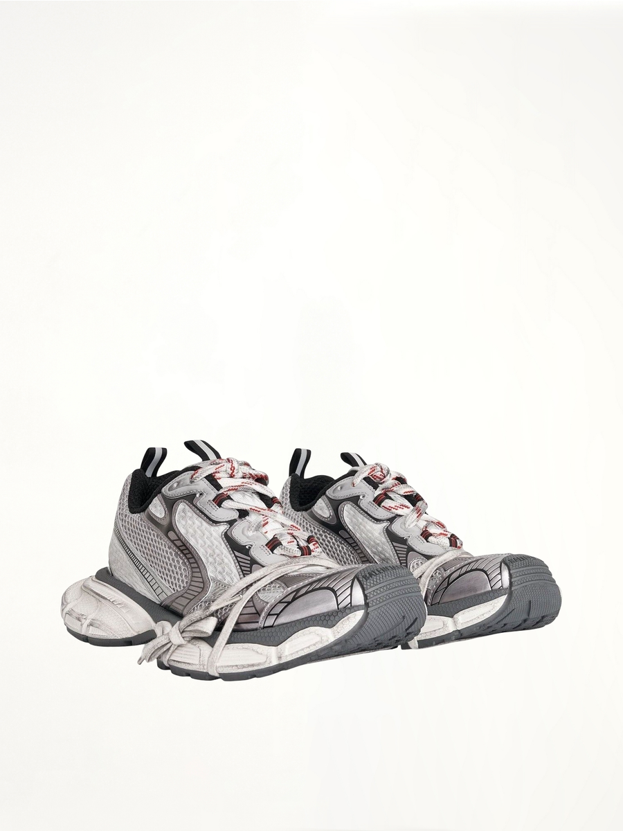 3XL Sneaker in Grey/White/Red Front View | BALENCIAGA